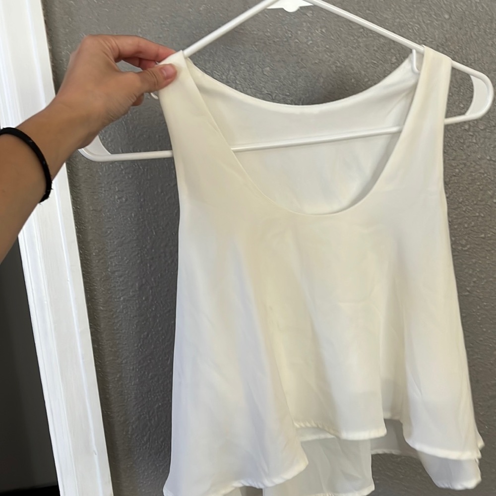 Crop white tank